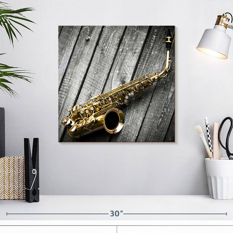 Saxophone alto Abarca, H 16 po x l 16 po
