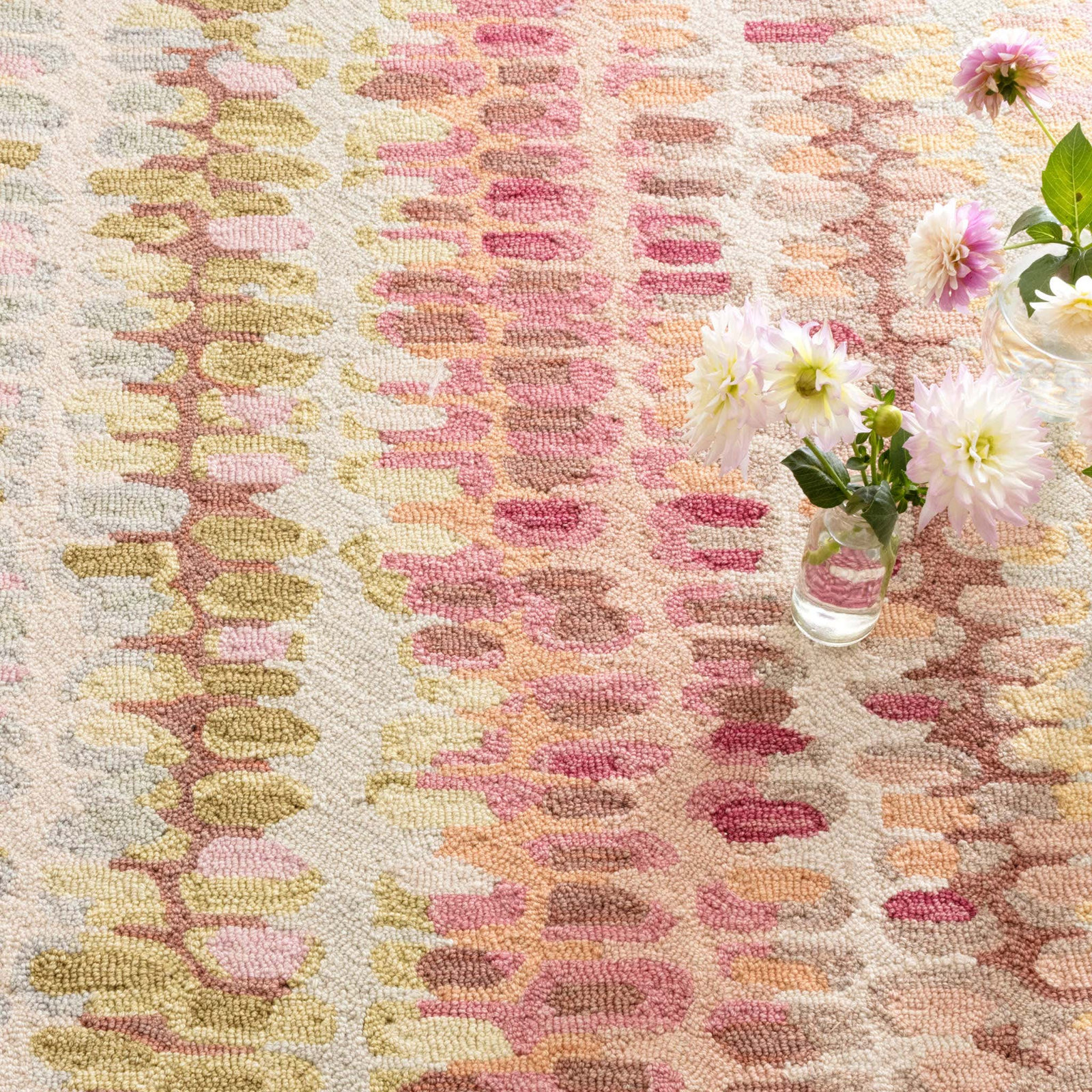 Paint Chip Pastel Hand-Hooked Abstract Wool Rug, Rectangle 8'6" x 11'6"