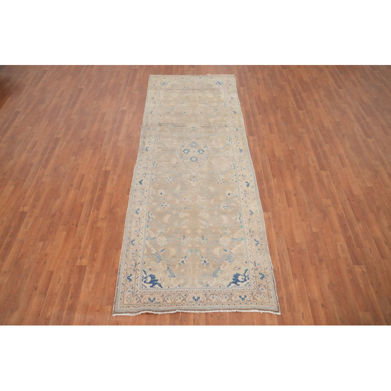 Tapis traditionnel délavé 4 x 10