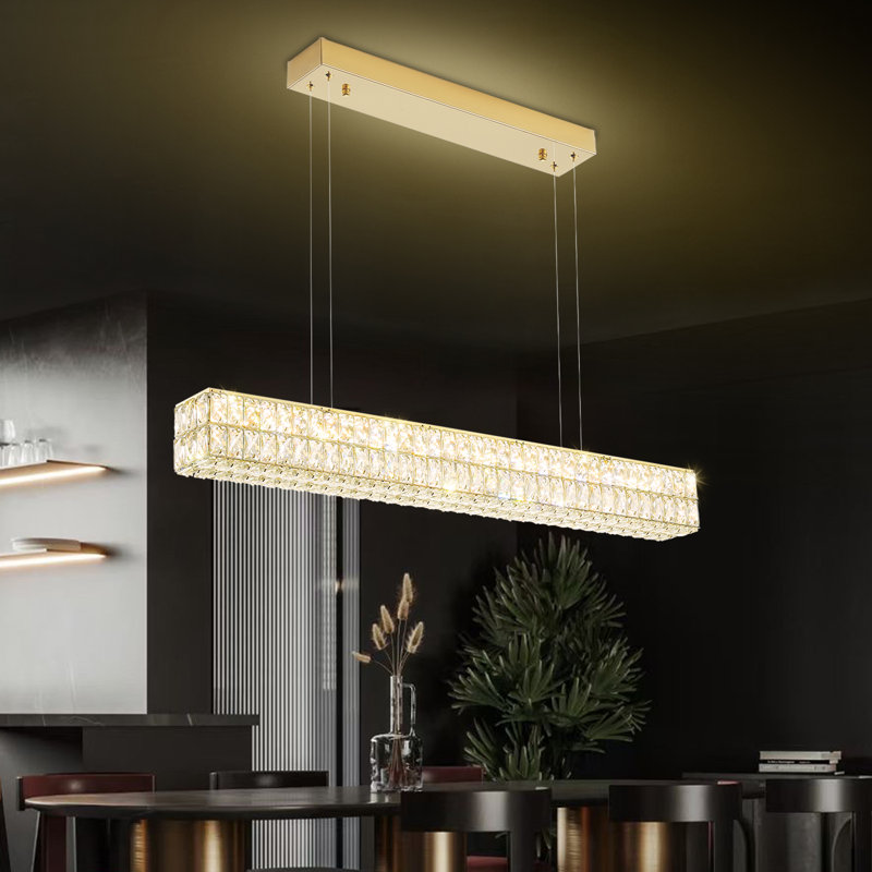 Lustre linéaire en cristal de 40 po au-dessus de la table rectangulaire pour salle à manger