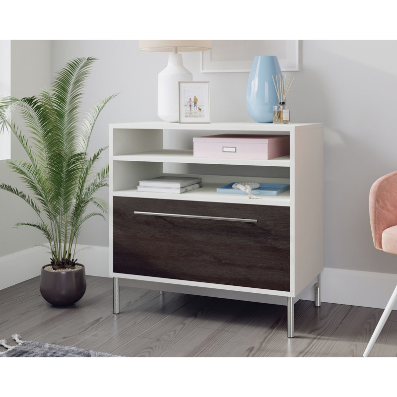 Armoire syrienne, Blanc / noir