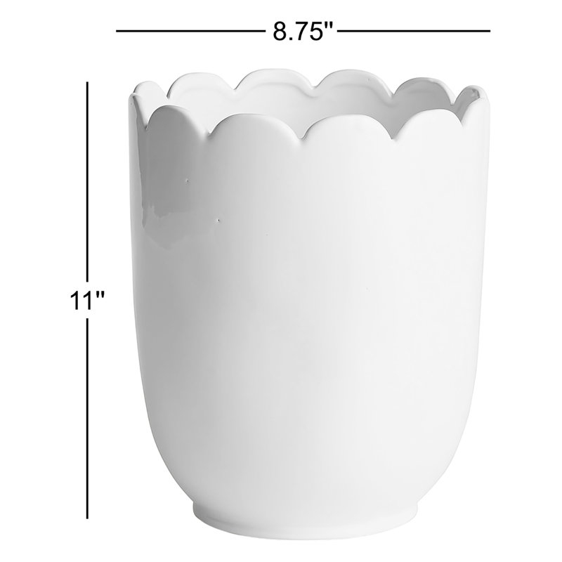 Mirabelle White Classic Italian Scalloped Edge Cachepot