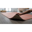 Tapis de couleur unie en polypropylène tissé à la machine en rose-86184022