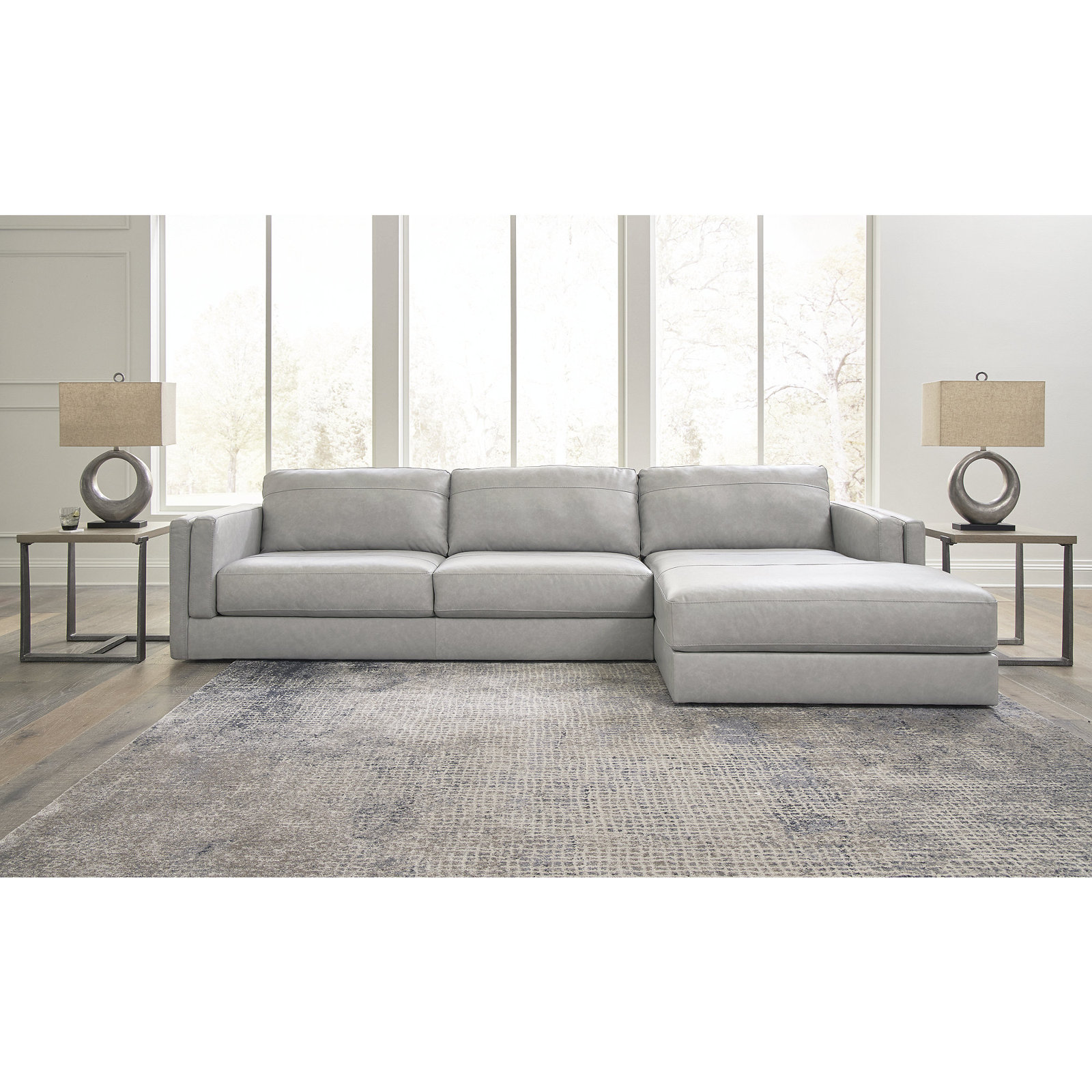 Ehitan 2-Piece Sectional With Chaise, Right Hand Facing