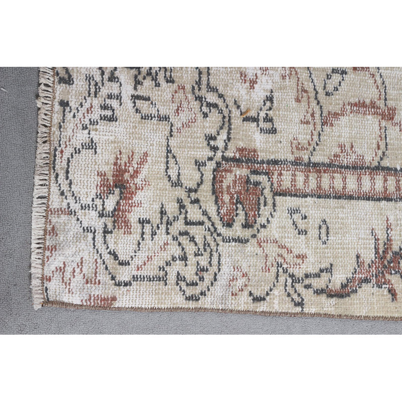 Grand tapis turc Anatolian beige pour le salon avec un design vibrant et une influence tribale
