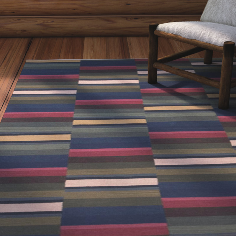 Bajulal Hand-Woven Wool Blue/Green/Pink Area Rug