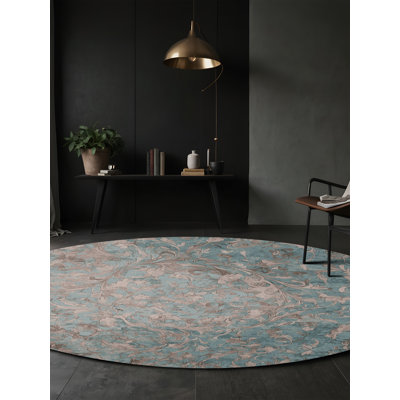 Tapis gris soyeux et moelleux