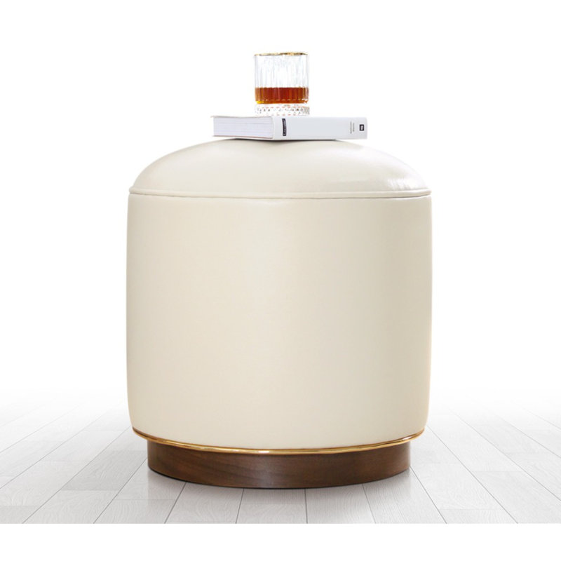 Élégant pouf en similicuir de couleur crème de 16,9 po x 16,5 po | 100% similicuir avec envers stratifié et feutré, pieds en bois | 35 éponge orthopédique pour le confort | Parfait pour les décors bohémiens et scandinaves