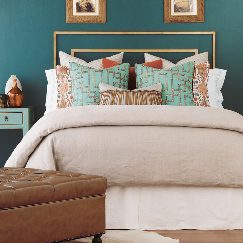 Naya Lumbar Pillow Cover & Insert