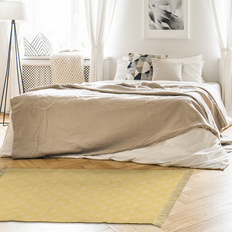 Tapis jaune zag zig, Non