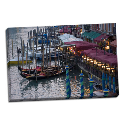 « soirée gondoliers ii », reproduction de photo sur toile tendue
