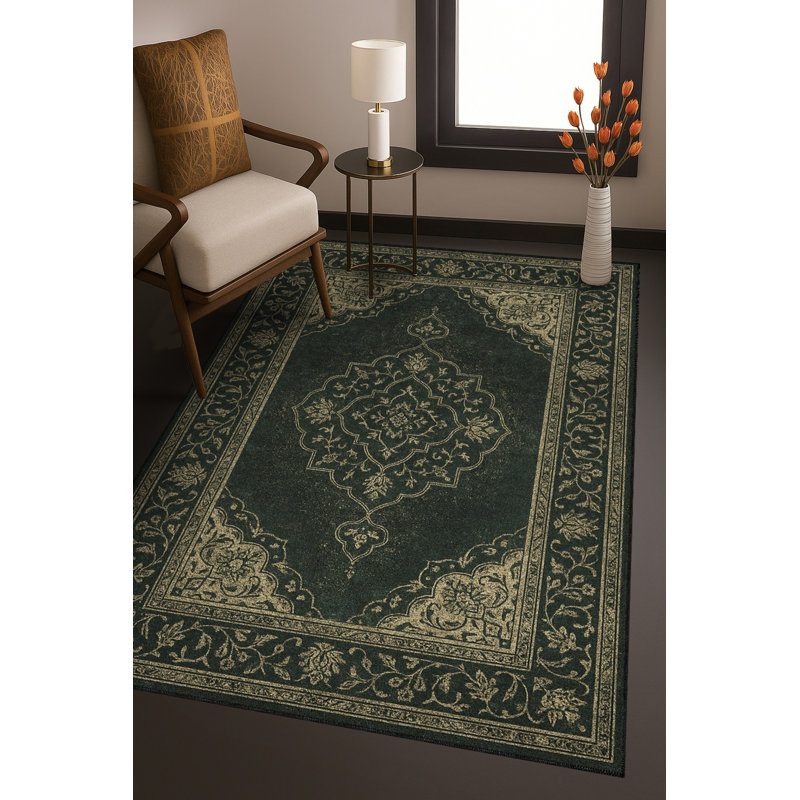 Tapis tissé vert Mosso, 4'11" x 7'7"
