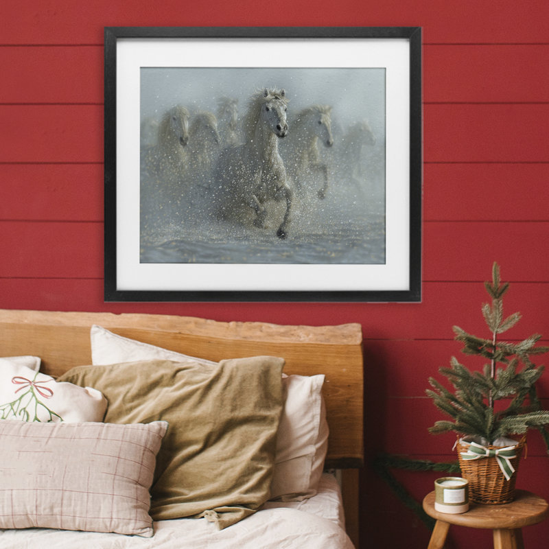 «Run Wild Horses Splashing», reproduction encadrée sous verre, conception de Collin Bogle, H 17 po x l 21 po