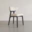 Ensemble de 4 chaises de salle à manger modernes entièrement assemblées en similicuir blanc avec des pieds en bois massif noir-680667886