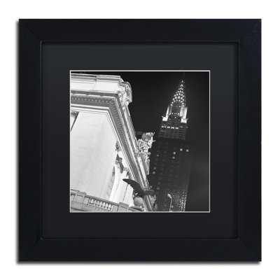 « new york 003 » par moises perception, reproduction de photo encadrée
