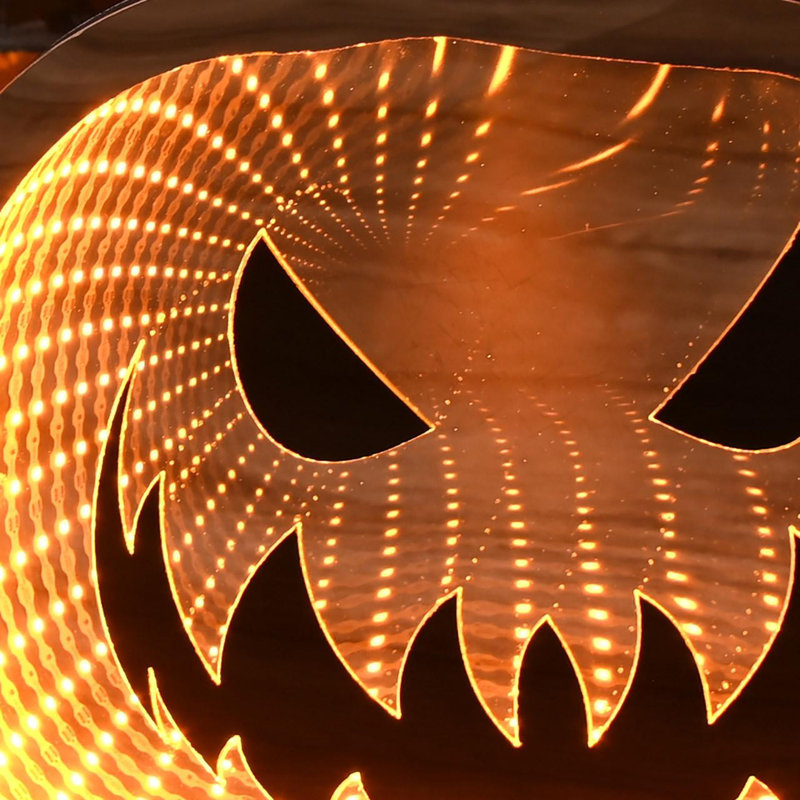 Halloween Figurines & Collectibles