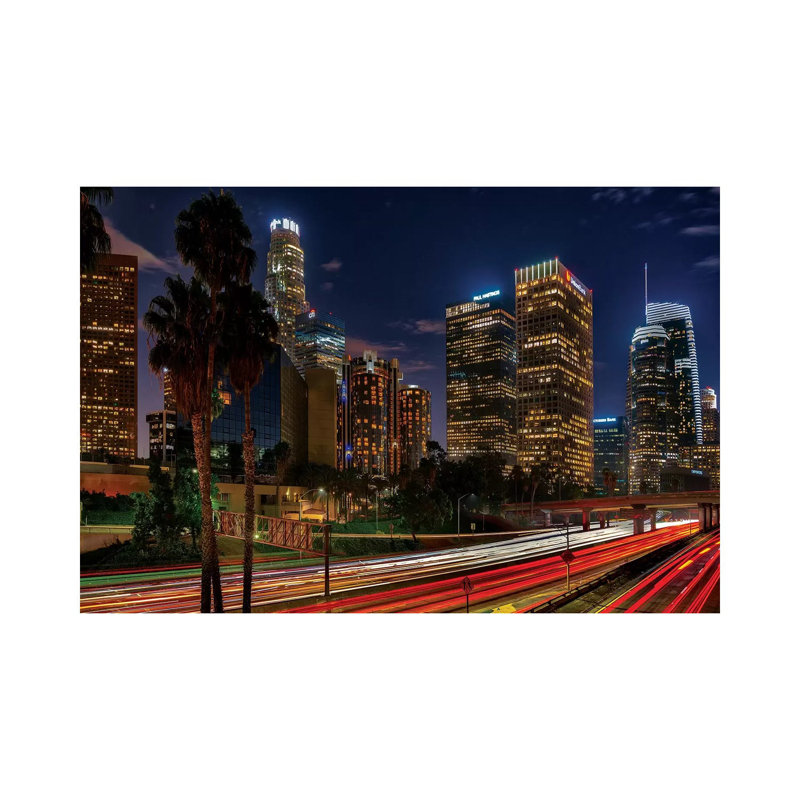 «LA Down Town» par Marco Carmassi - reproduction de photo, H 26 po x l 40 po x 1,5 po, Toile tendue
