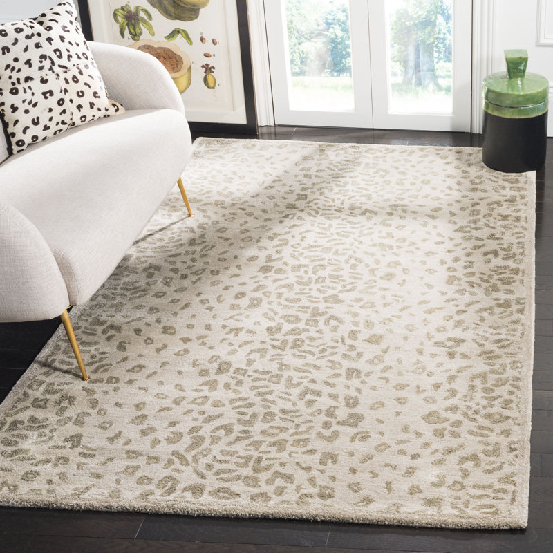 Jamon Martha Stewart Hand Tufted Wool/Viscose Animal Print Rug in Sharkey gray, Rectangle 5' x 8'