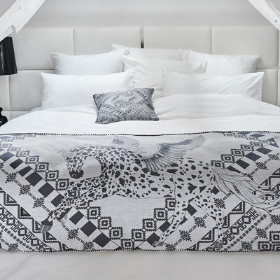Haamid Throw Blanket