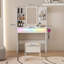 Ensemble de coiffeuse avec tiroirs de rangement et chaise