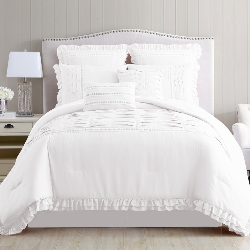 Amrapur Overseas Inc. Modern Threads Antonella 8-Piece Pleated Comforter Set