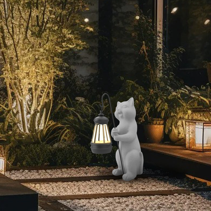 Resin Garden Statue, White