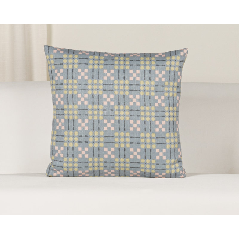 Coussin décoratif à motif géométrique Gridwork, Vert, Plumes, Carré 26 po