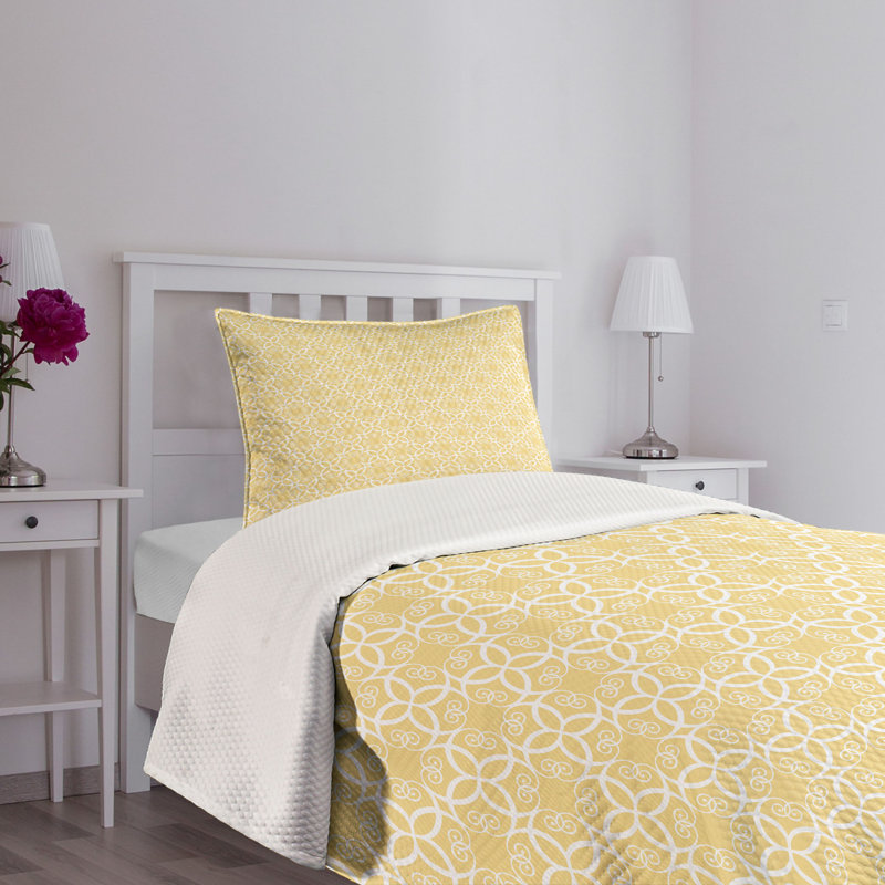 Twin White Quilted Bedspread Set with Pillow Sham