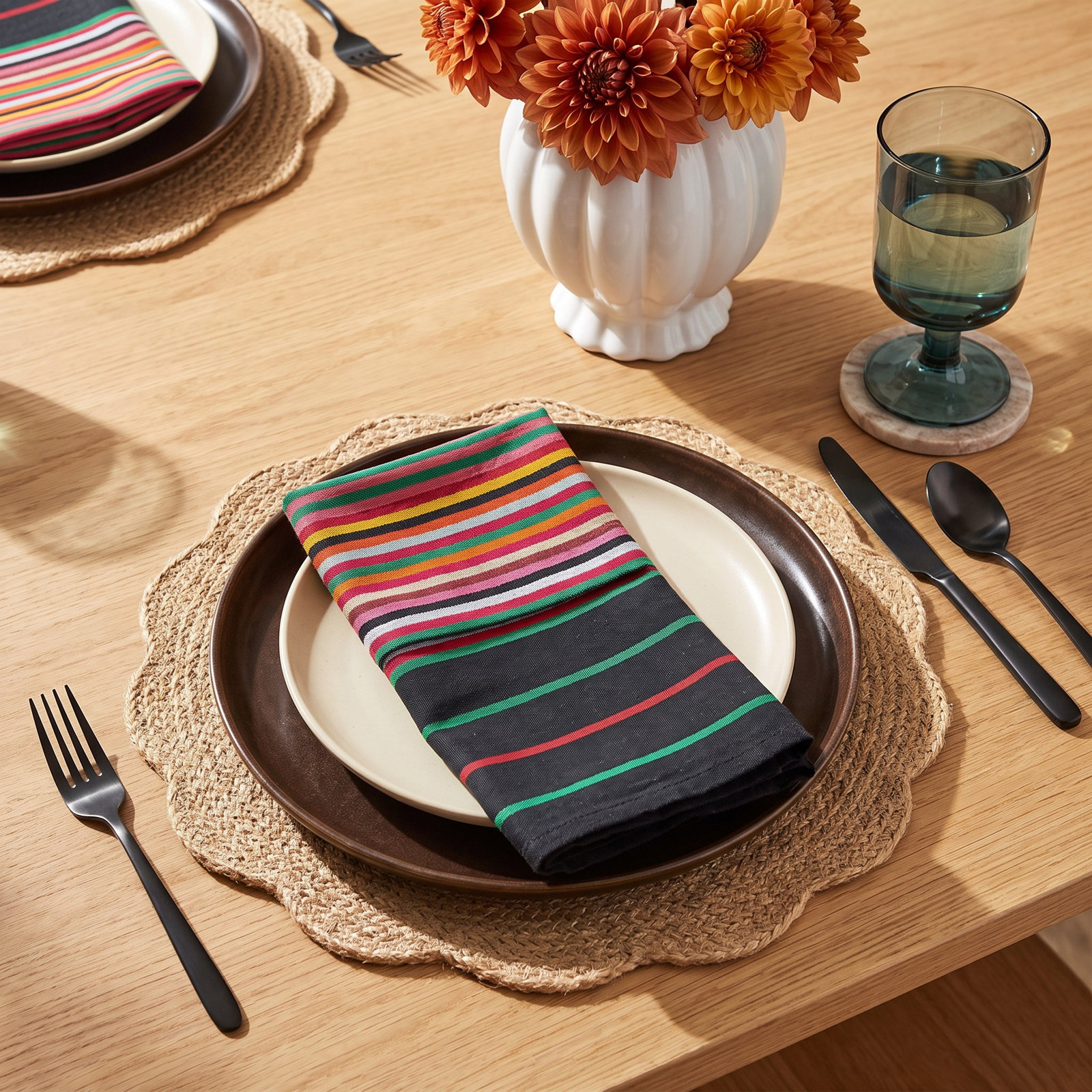 Linen Napkin, Black/Blue/Red