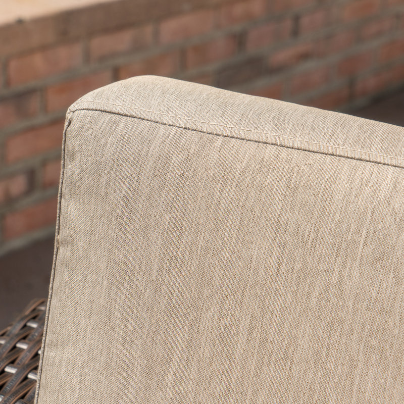 Raafi Wicker Outdoor Lounge Chair