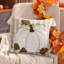Housse de coussin en velours brodé Autumns