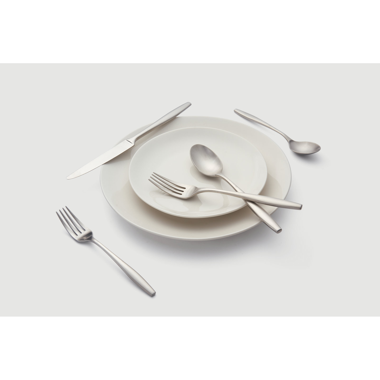 Edianna Flatware - Set of 20, Silver Satin