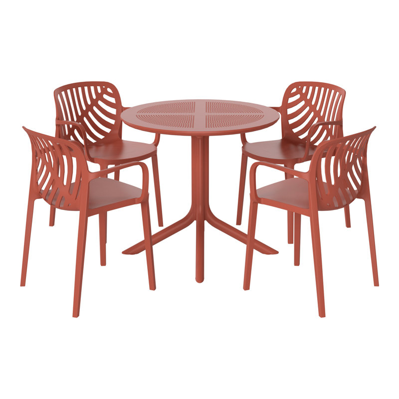 4-Person Outdoor Round Dining Set, Red