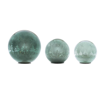 LED Pine Tree Globe