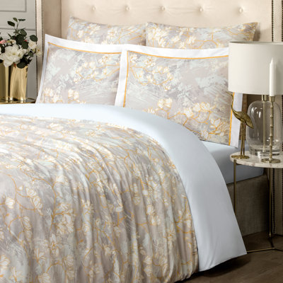 Sibyl Duvet Cover