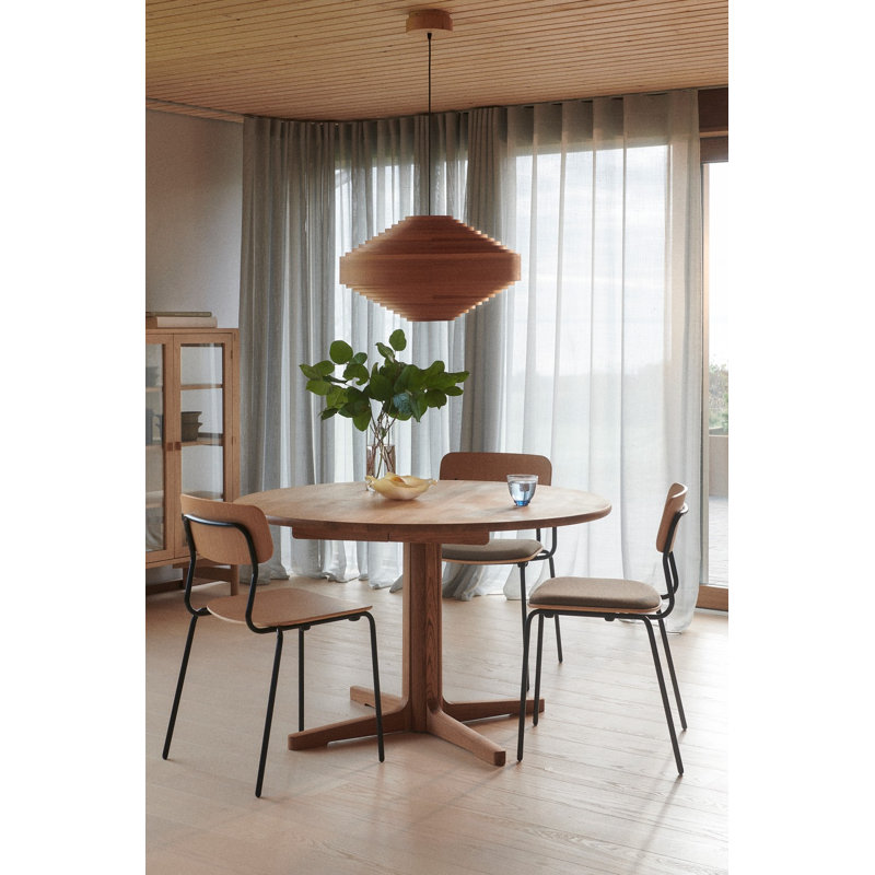 Boderne Display Stand