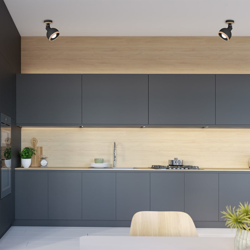 Bridgeton Wall Spotlight