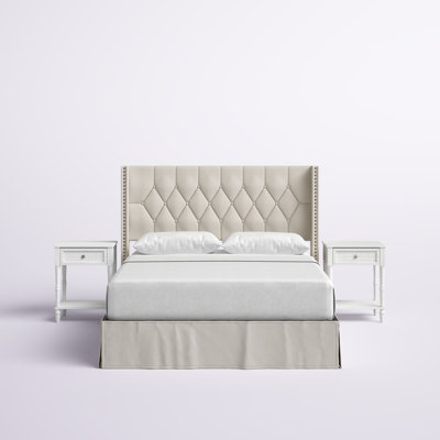Aleily Piece Bedroom Set