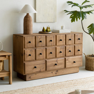 Armoire à tiroirs simple et pratique