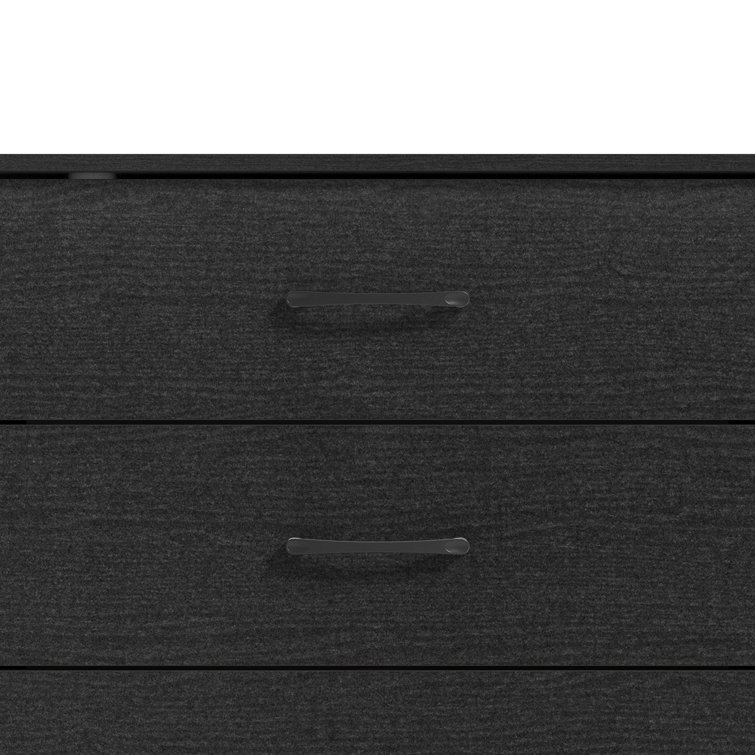 Arkia 5 Drawer 31.5" W Dresser