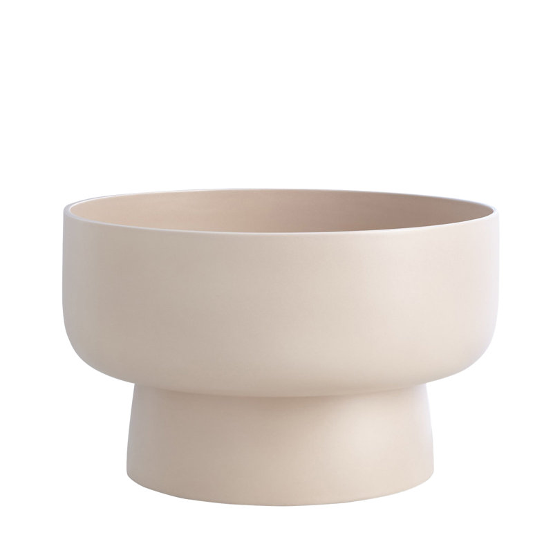 Encircle Tazza, Chalk, 9.75" H x 15.75" W x 15.75" D