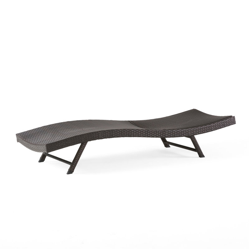 Kauai Pe Wicker Chaise