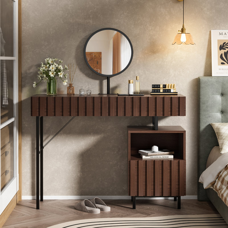 Arthen Vanity, Coffee