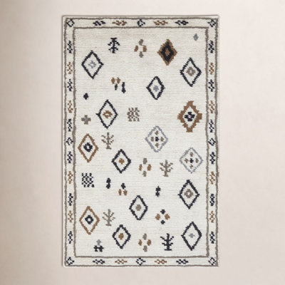 Rivah Hand-Tufted Geometric Rug