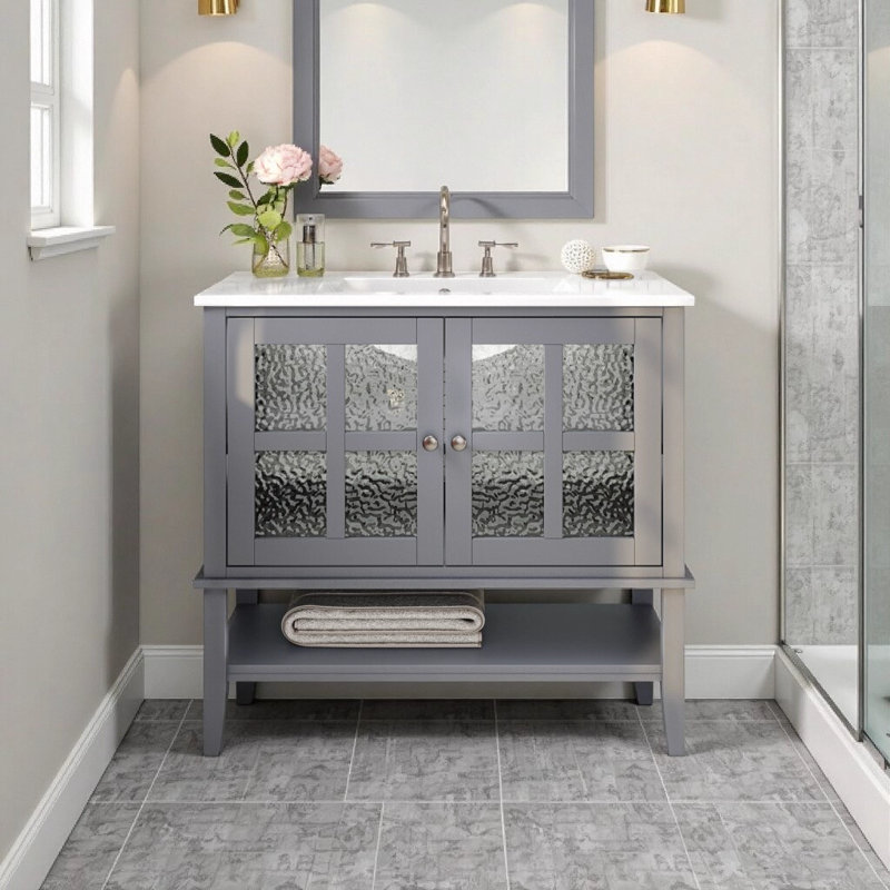 Meuble-lavabo gris 36 po avec lavabo en céramique, pieds en bois massif, tablettes réglables et ouvertes, charnières à fermeture en douceur et finition imperméable