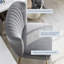 Chaise d'appoint capitonnée en velours l 25,39 po Loi-87868610