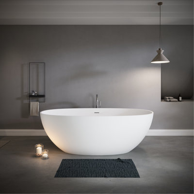 Baignoire autoportante de 65 po à surface solide, trempeur de luxe blanc mat avec fonction de rétention de la chaleur, conception lisse et configuration en pierre flexible ergonomique, rétention à long terme, entretien simple