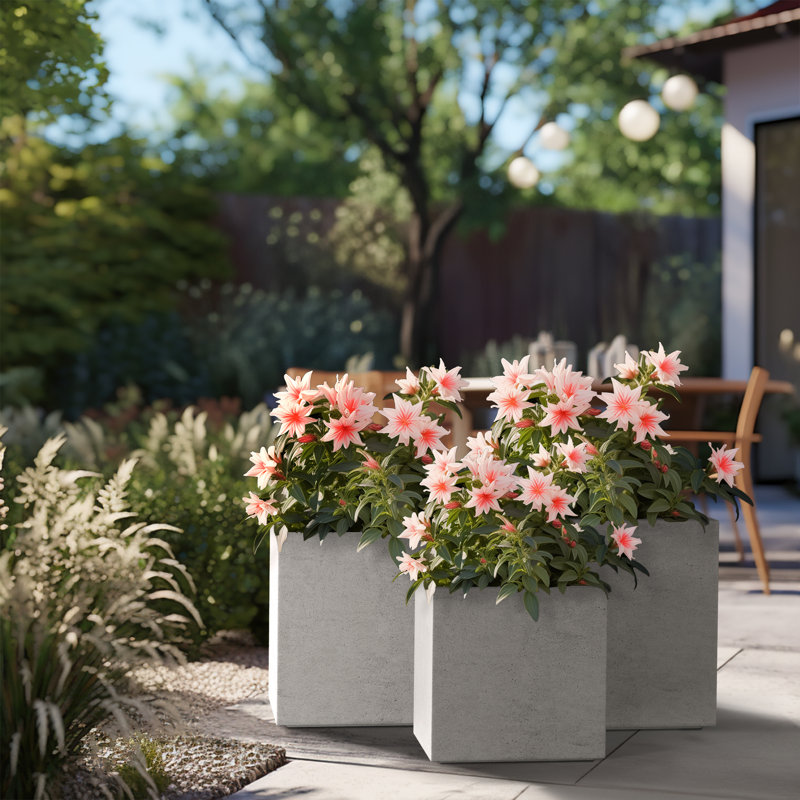 Lupi Handmade Planter Box, Stone Finish