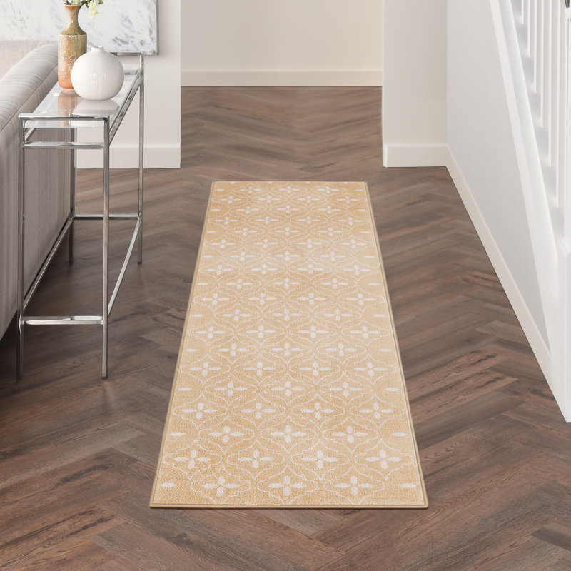 Yenisel Rectangle 4' X 6' Indoor/Outdoor Area Rug, Runner 2'2" x 7'6"