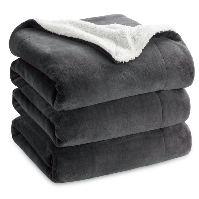 BedBedsure GentleSoft Sherpa Fleece Throw Blanket, Thick Cozy Comfort for Winter & Fall, Soft Fuzzy Blanket for Couch and Bed